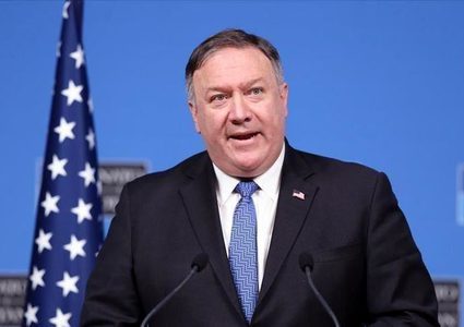 مواجهة بين بومبيو وخامنئي على "تويتر"