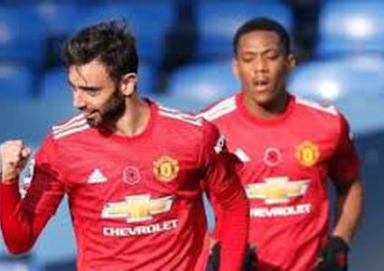 مانشستر يونايتد يحقق فوزا ثمينا على إيفرتون