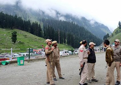 مقتل 4 جنود و3 مسلحين في معركة بالأسلحة في كشمير بالهند