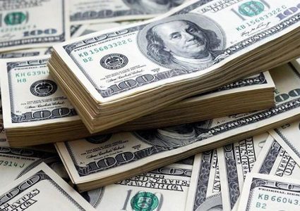 توقعات بانخفاض اسعار الدولار