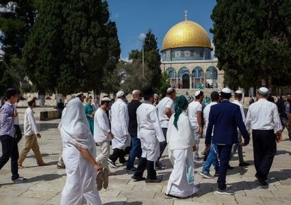 الأوقاف: 23 اقتحاما للأقصى خلال الشهر الماضي