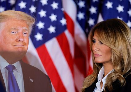 ميلانيا تنصح ترامب بالاعتراف بهزيمته أمام بايدن