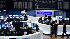 الأسهم الأوروبية ترتفع لأعلى مستوى في 8 أشهر