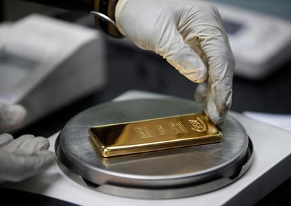 سعر الذهب عند أعلى مستوى في شهرين