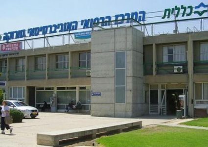 "الأسرى":المعتقل علي عمرو بمستشفى "سوروكا" تحت أجهزة التنفس