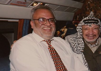 د. صائب عريقات.. حياة حافلة بالعطاء لخدمة فلسطين