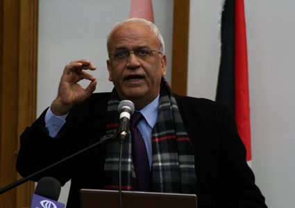 شؤون المفاوضات: فلسطين تفتقد بوفاة عريقات مقاوما وطنيا عنيدا