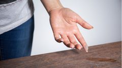 تحذير: غبار المنازل قد يتسبب بخلل النظام الهرموني للإنسان