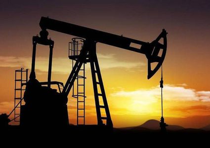 أسعار النفط تحقق أكبر مكاسبها