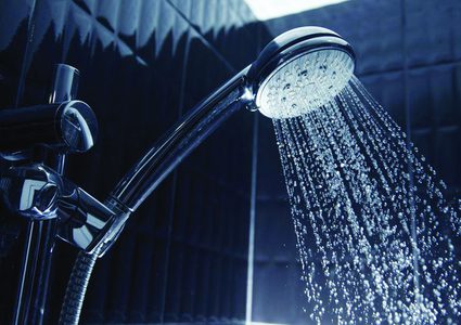 إكتشفوا أبرز الأخطاء المضرة بالصحة خلال الاستحمام