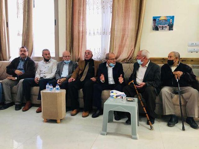 أبو بكر: الصمت الدولي يشجع الاحتلال على مواصلة جرائمها بحق الأسرى