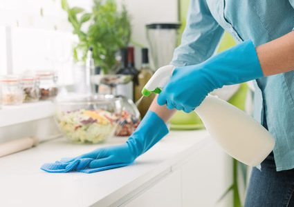 طريقة سريعة لتطهير الأسطح من الفيروس التاجي