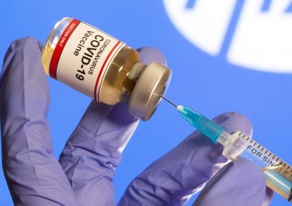 معهد "غاماليا" يتوقع أن يواجه لقاح "فايزر" مشاكل لوجستية كبيرة