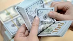 مؤشر الدولار لا يزال ضعيفاً أمام العملات الأخرى