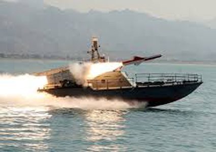 التحالف العربي: اعتراض قاربين مفخخين جنوبي البحر الأحمر