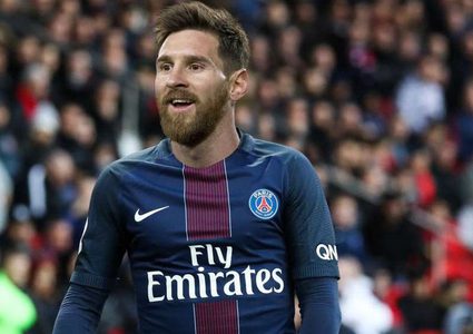 أول تحرك من سان جيرمان لضم ميسي مجانا