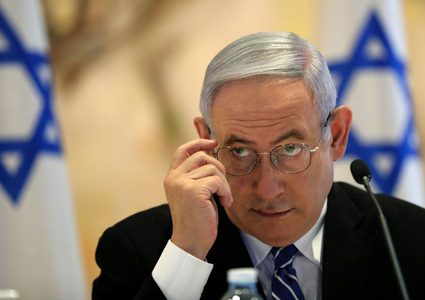 نتنياهو يطالب بتعديل لائحة اتهامه بقضايا الفساد