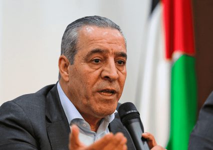 الشيخ: زيارة بومبيو للمستوطنات تحدٍ للشرعية الدولية