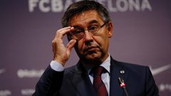 مسؤول سابق يفضح فشل بارتوميو.. كيف أضاع برشلونة "الجوهرة"؟
