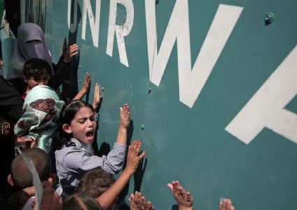 الأونروا: ملتزمون بدفع رواتب الموظفين عن شهر نوفمبر