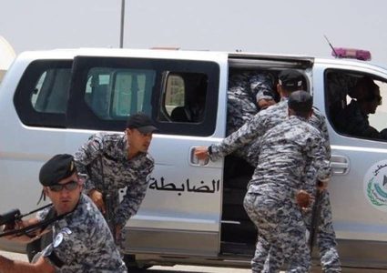 جنين: الضابطة الجمركية تضبط أدوية تنحيف ممنوعة من التداول