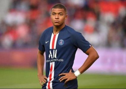 ريال مدريد يضع خطة التعاقد مع مبابي في حال "التمرد"