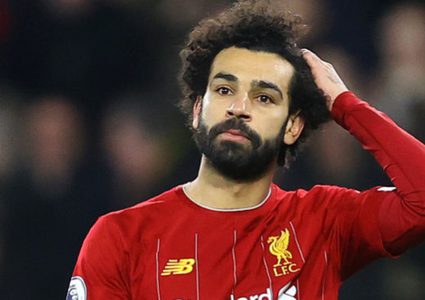 آخر تطورات حالة صلاح.. آلام في الجسم ونقص في كرات الدم البيضاء