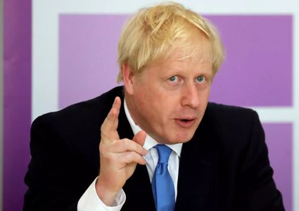 جونسون يخضع للحجر الذاتي بعد مخالطته لمصاب بكورونا