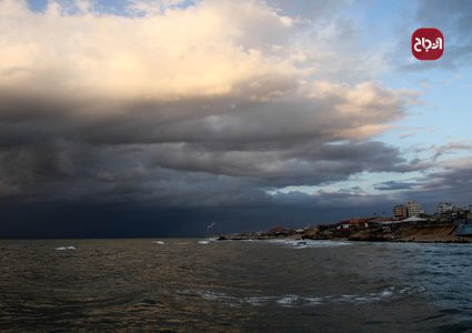 شاطىء البحر الأبيض المتوسط شمال قطاع غزة