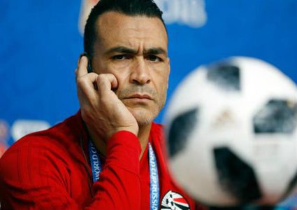 الحضري يدرس العودة للملاعب