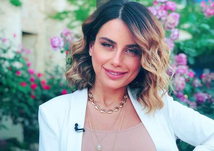 المذيعة آية خياط: فقدت طفلي وبعد يومين جوزي تخلى عني