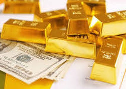 الذهب يرتفع مع تراجع الدولار