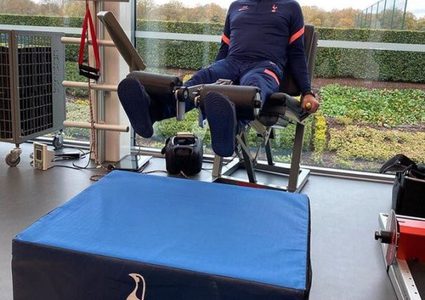 مورينيو يسخر من مباريات الفيفا