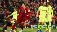 ليفربول يعترض طريق فينالدوم نحو برشلونة