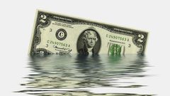 خبير اقتصادي: الدولار ينخفض أمام العملات الاخرى