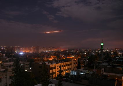 مقتل ثلاثة عسكريين سوريين في هجوم "إسرائيلي" على دمشق