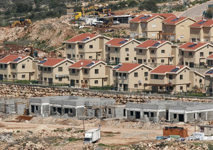 موسكو: المخططات الاستيطانية عقبة أمام السلام