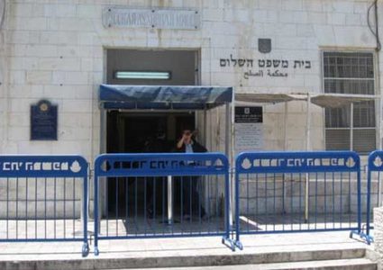 القدس: محكمة الاحتلال تجمد قرار إخلاء عائلات الصباغ من منازلها