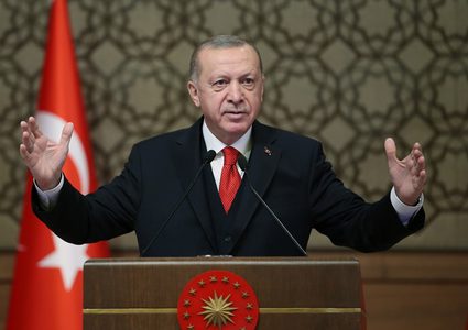 الليرة التركية تصعد بعد قرار المركزي رفع الفائدة