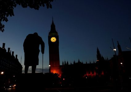بريطانيا تقرر خفض تواجدها العسكري في أفغانستان