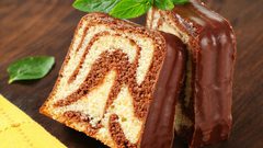 الكيكة الرخامية