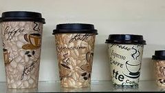 شرب القهوة في الأكواب الورقية تحدث مخاطر صحية كبيرة