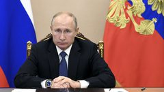 بوتين: عشرات الملايين معرضون لخطر البقاء تحت خط الفقر في العالم