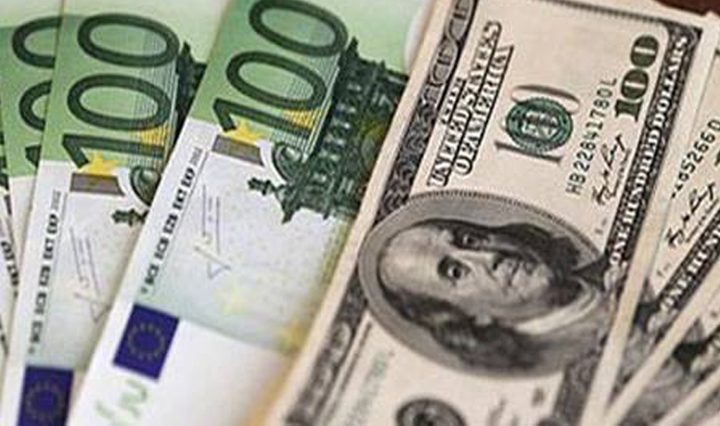 اليورو يحظى بمكانة أكبر من الدولار
