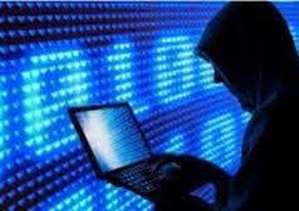 القبض على مشتبه بهما بابتزاز سيدتين في نابلس