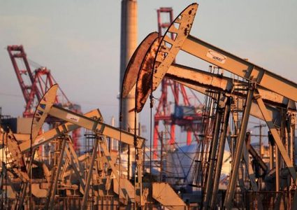 أسعار النفط ترتفع بفعل لقاح كورونا