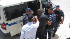 نابلس: القاء القبض على مطلوب بقضايا اتجار مخدرات