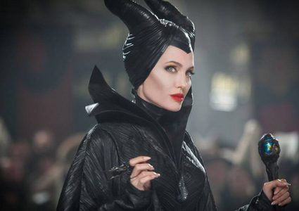 أنجلينا جولي تعود إلى السينما