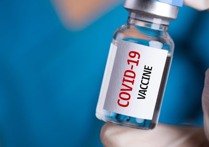 الاتحاد الاوروبي يوقع عقداً لشراء لقاحات كورونا من شركة "موديرنا"