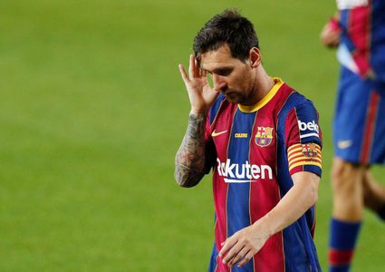 ميسي قد يرحل عن برشلونة مطلع العام المقبل